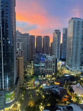 EJ's Staycation 22nd F with 200mbps Wi-Fi and NETFLIX